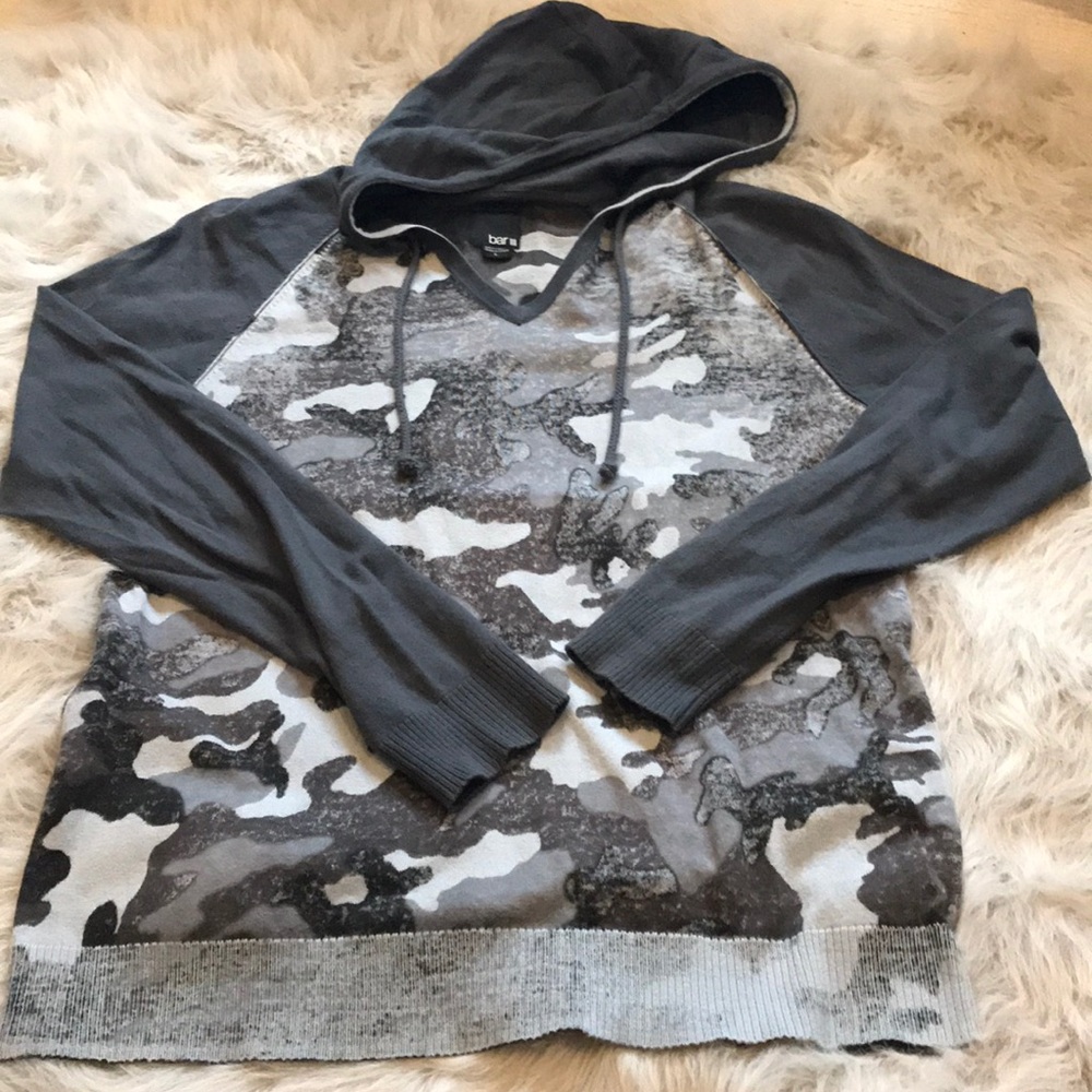 Men’s Bar III Hoodie sweatshirt casual/dressy NWOT